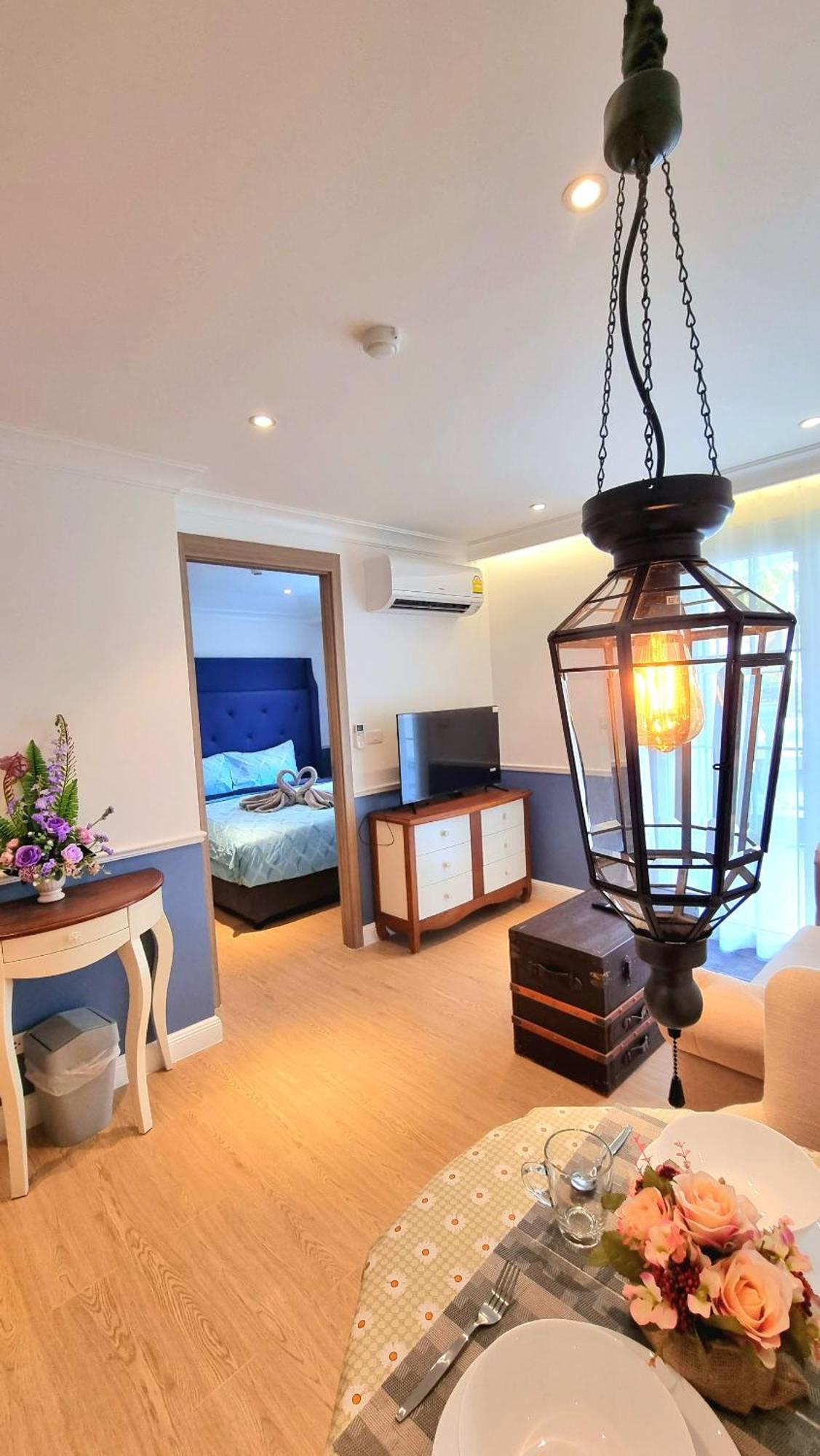 Seven Seas Cote D'Azur Resort Jomtien Na Chom Thian Exterior foto